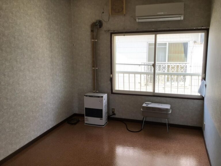 ロイヤルハイツKAGAYA