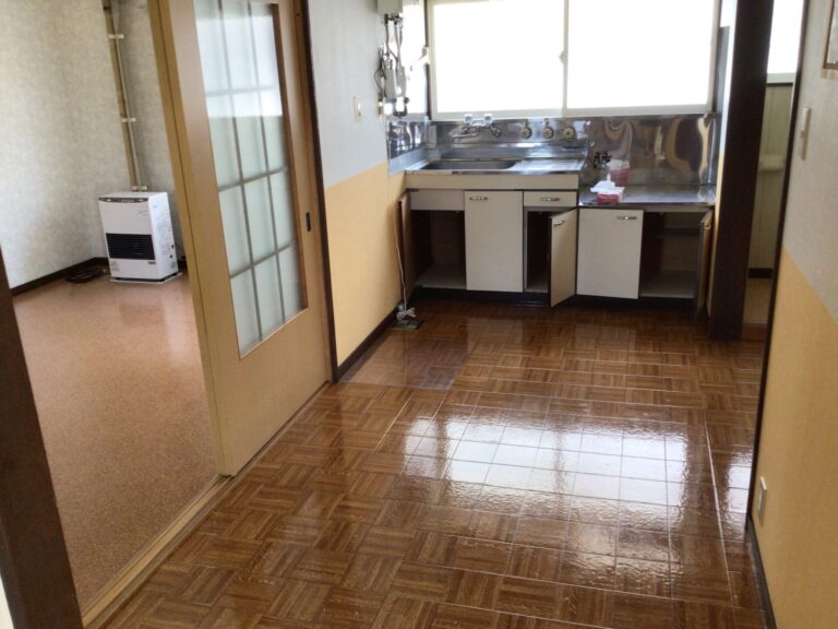 ロイヤルハイツKAGAYA