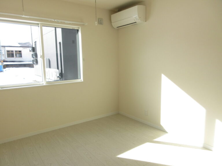 URBAN  CUBIC扇ノ間Ⅲ　A棟102　B棟101